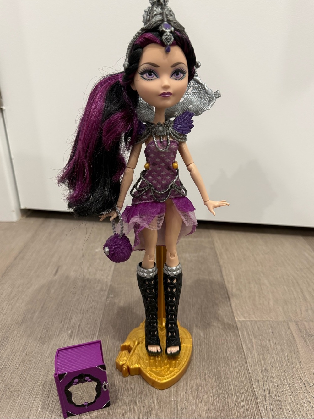 Ever After High Raven Queen Legacy Day Doll